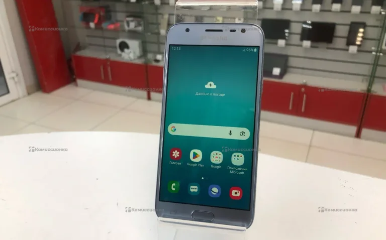 Samsung Galaxy J3 (2017) 2/16 ГБ