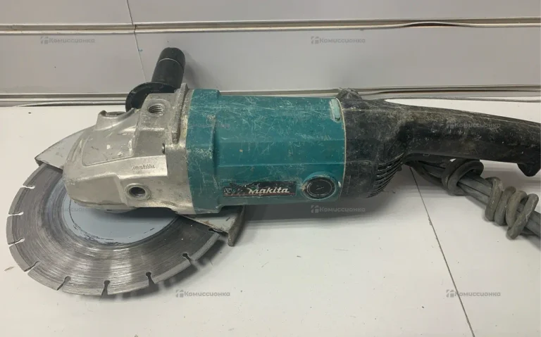 УШМ Makita 9069