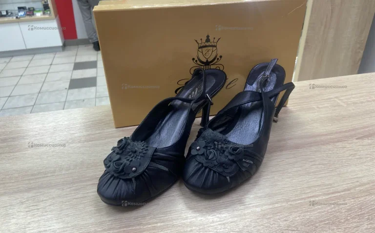 босоножки женские 39 размер