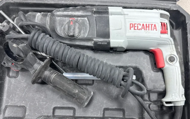 Перфоратор Ресанта П-32-1000К