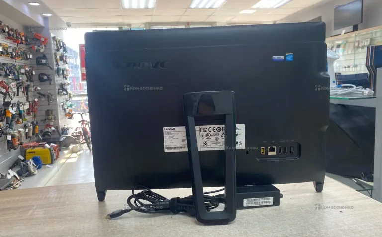 Моноблок Lenovo F0BB