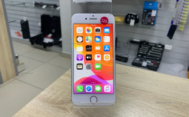 Apple iPhone 7 2/32 ГБ