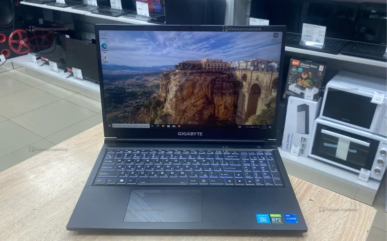 Ноутбук Gigabyte G5