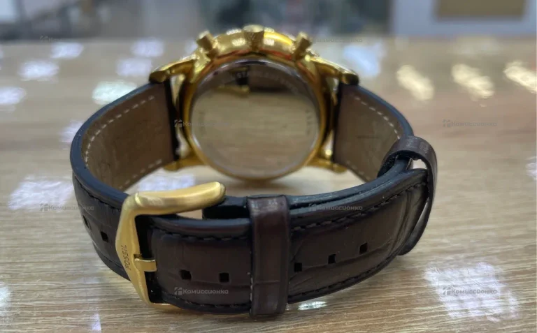 Часы  FOSSIL FS5942