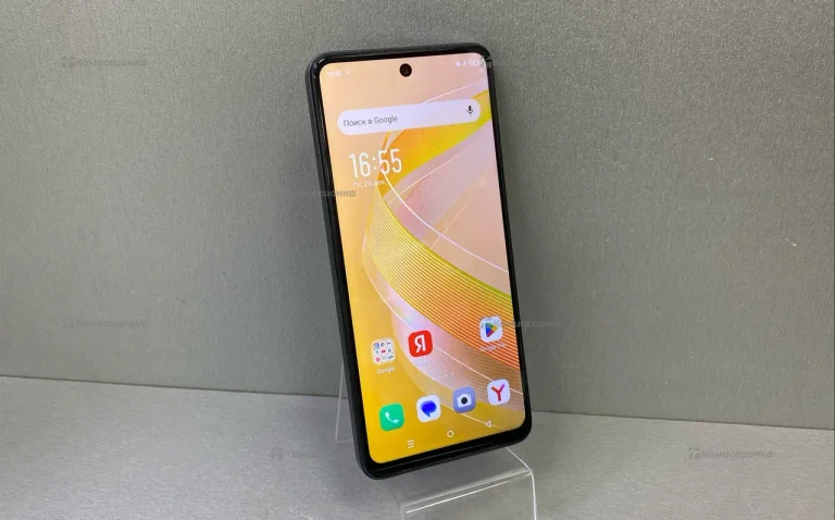 Infinix Smart 8 4/128 ГБ