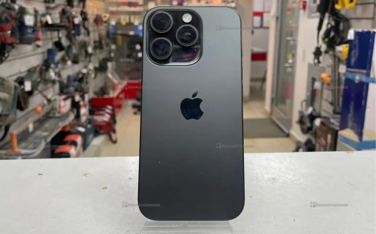 Apple iPhone 16 Pro 8/128 ГБ