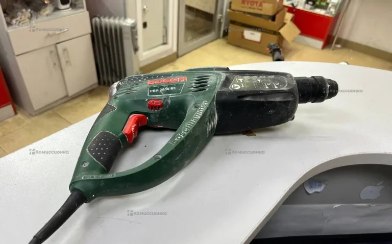 перфоратор Bosch PBH 2800Re