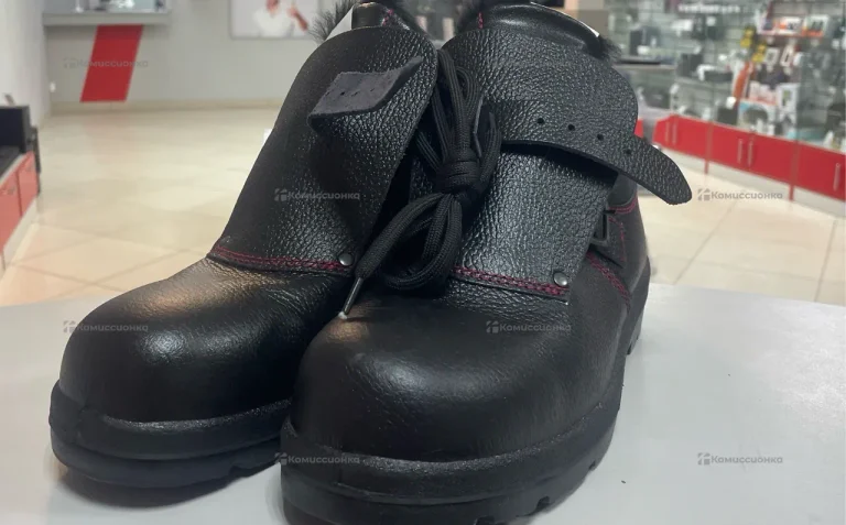 Ботинки сварщика(зимние-утепленные) 43р