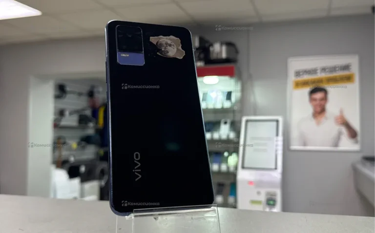 Vivo V21e 8/128 ГБ