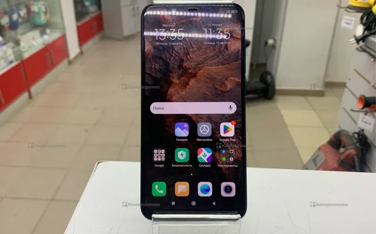 Xiaomi Mi 8 6/64Gb