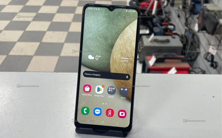 Samsung Galaxy A12 3/32 ГБ