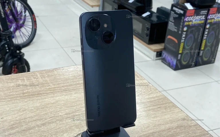 Tecno Spark Go 1 4/64 ГБ