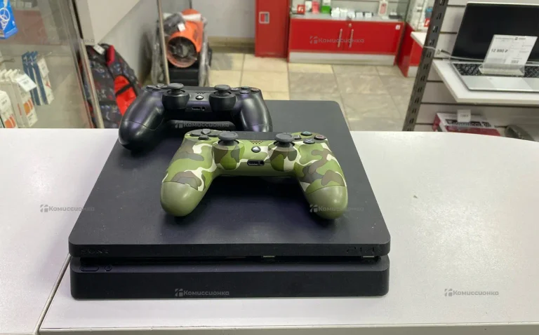Приставка PlayStation 4 slim 500