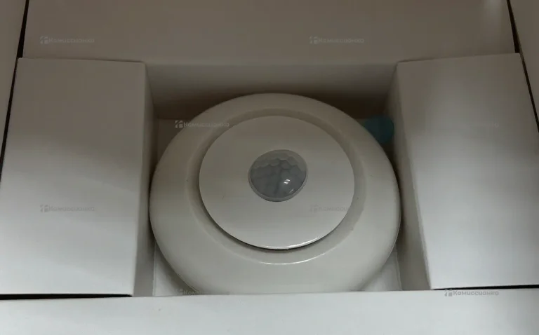 HiPRO Датчик движения и освещенности