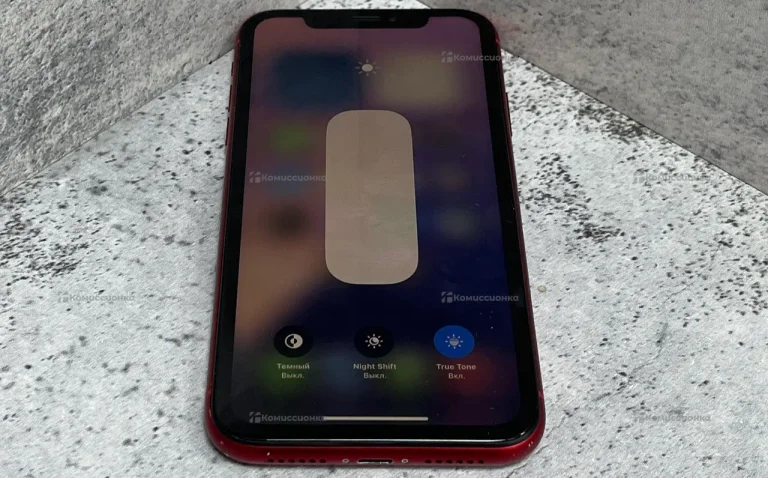 Apple iPhone XR 3/64 ГБ