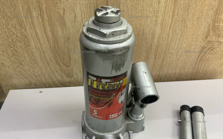 Домкрат 5Т