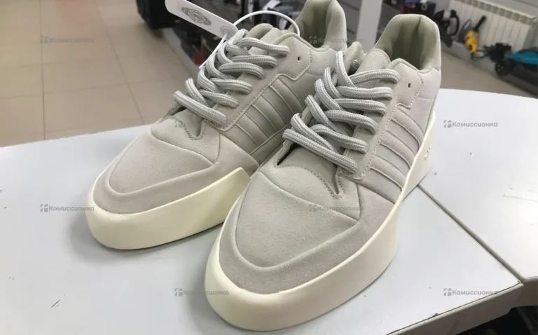 Кроссовки Adidas BAD BUNNY 42p