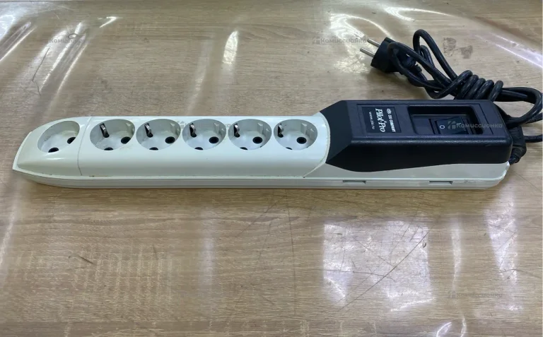 Удлинитель 6 розеток