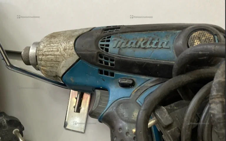 шуруповерт Makita TD0101F