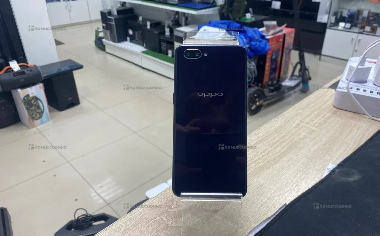 Oppo A3s 6/128 ГБ