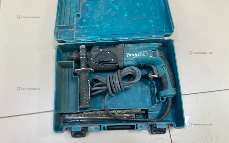 Перфоратор Makita HR2470