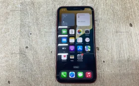 Apple iPhone 11 4/128 ГБ