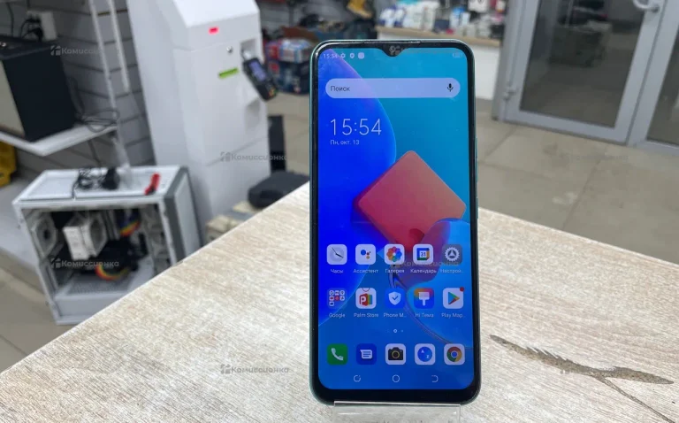 Tecno Spark 8C 3/64 ГБ