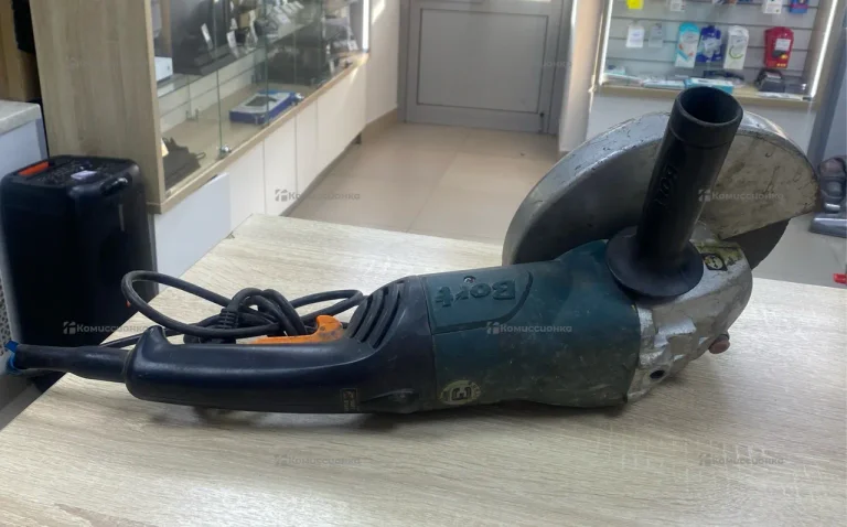 Ушм Bort 1700N