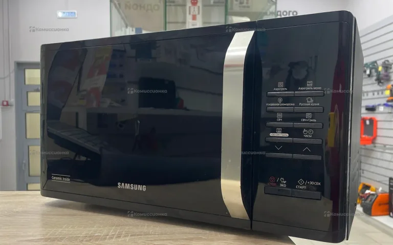 Микроволновая печь  samsung
