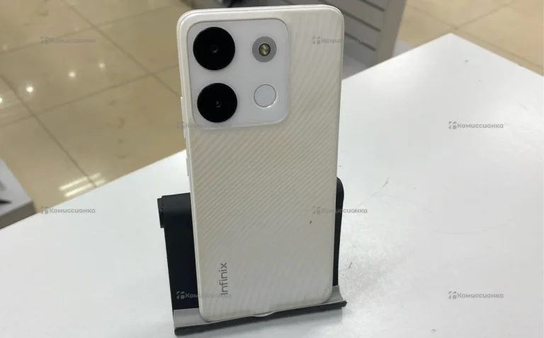 Infinix Smart 7 3/64 ГБ
