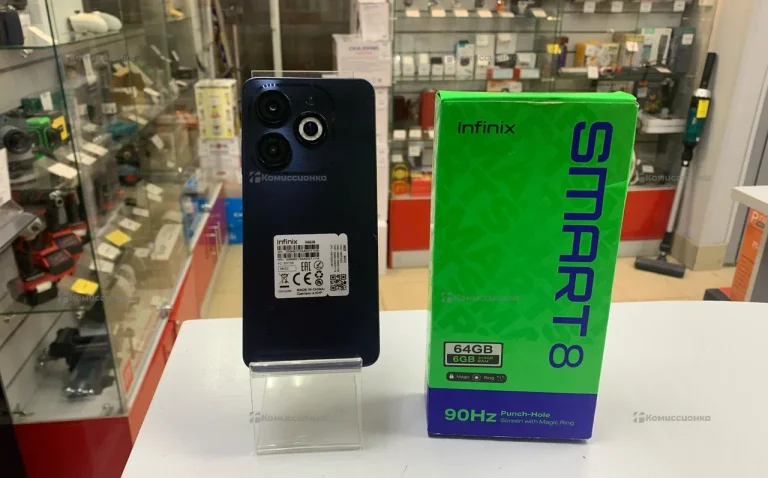 Infinix Smart 8 3/64 ГБ