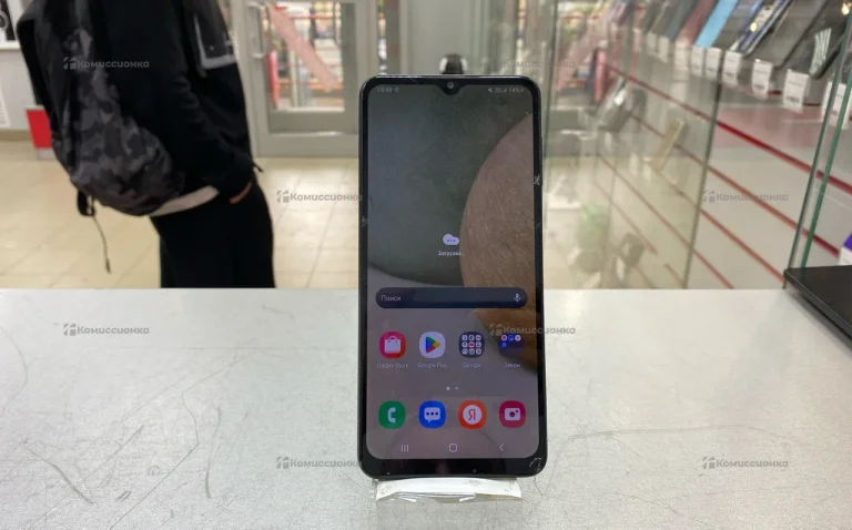 Samsung Galaxy A12 3/32 ГБ