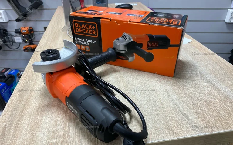 УШМ Black+ Decker G650-Ru