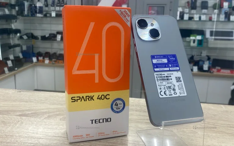 Tecno Spark 40C 4/128 ГБ