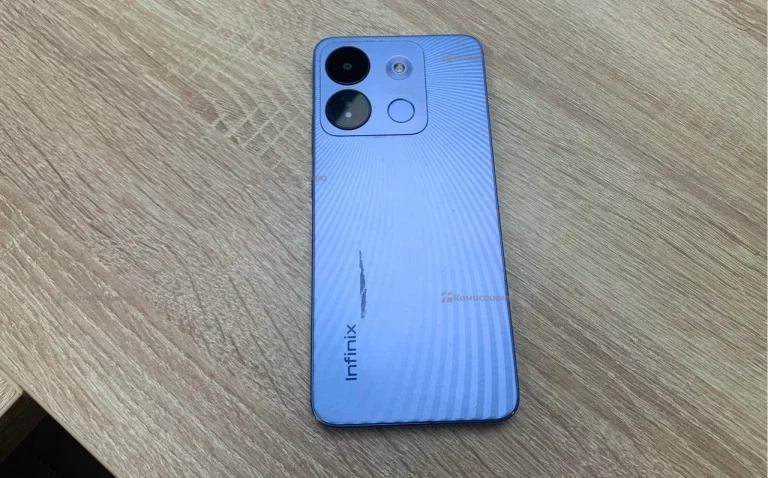 Infinix Smart 7 HD 2/64 ГБ
