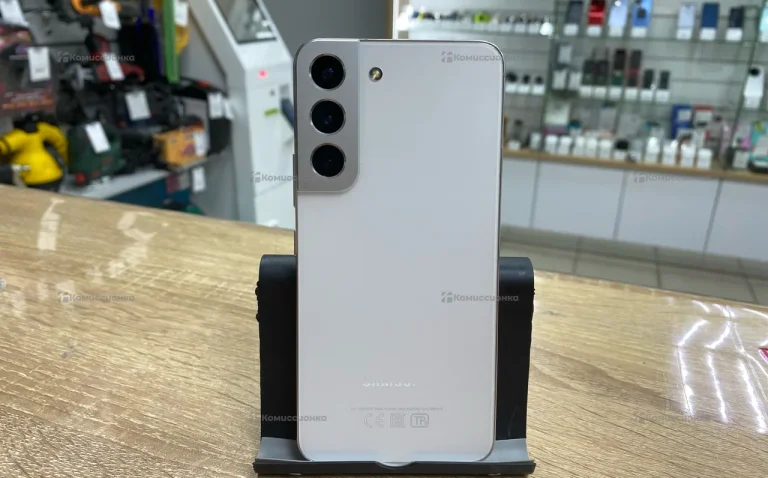 Samsung Galaxy S22 8/256 ГБ