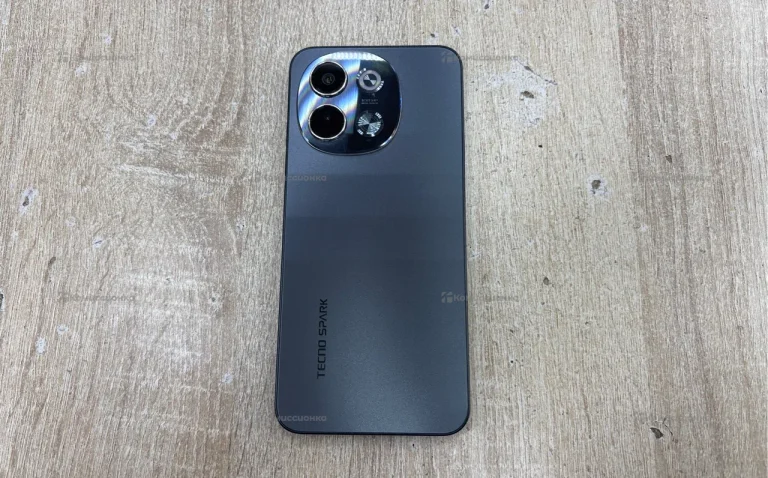 Tecno Spark 30 5G 6/128Gb