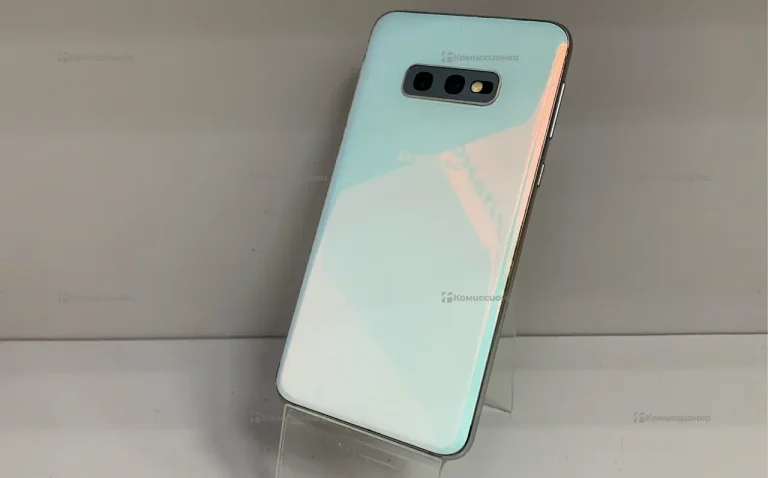 Samsung Galaxy S10e 6/128 ГБ