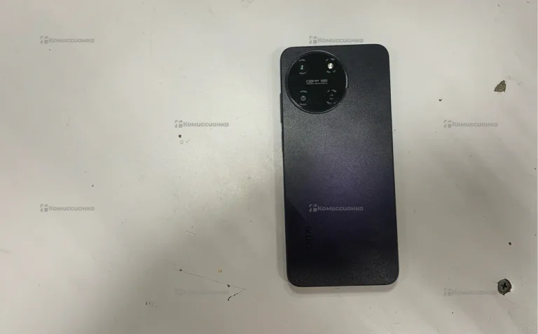 Realme 11 8/256 ГБ