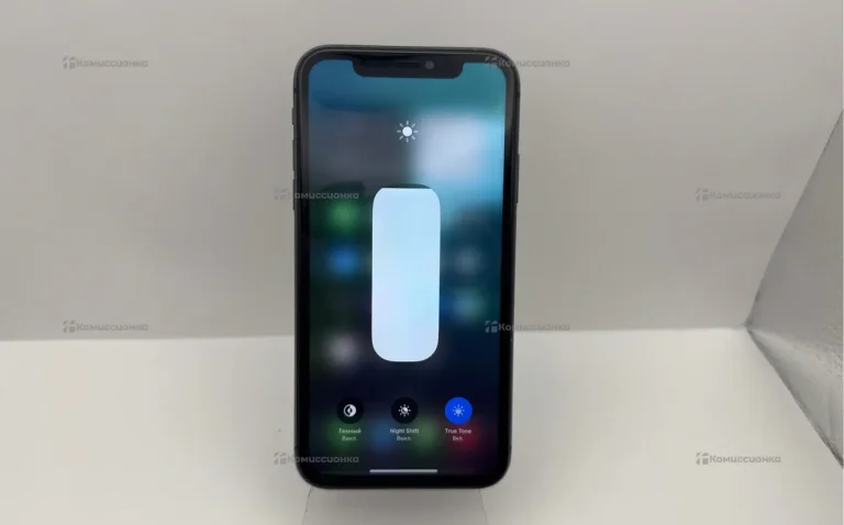 Apple iPhone 11 4/64 ГБ