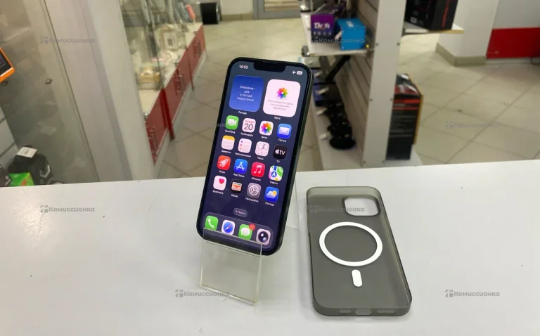 Apple iPhone 13 4/256 ГБ
