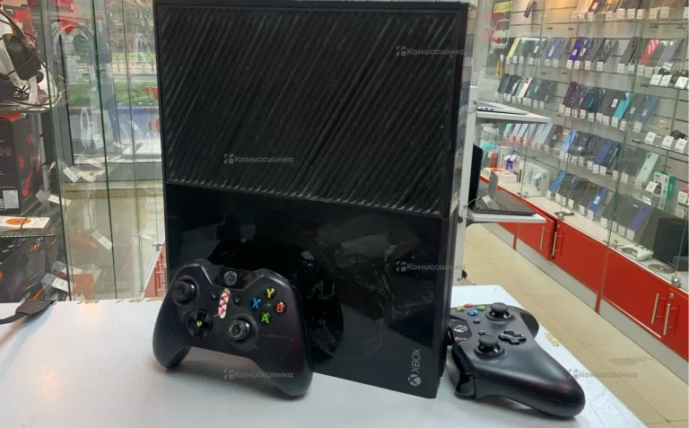 Приставка Xbox One 500Gb