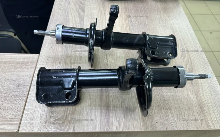 никос про стойки передние 2110