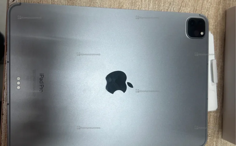 Планшет Apple IPad Pro 11 512 GB 4 поколения