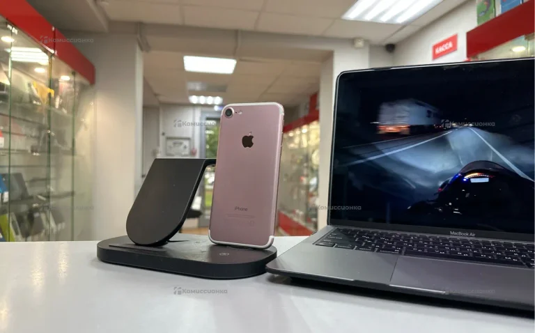 Apple iPhone 7 32 ГБ.