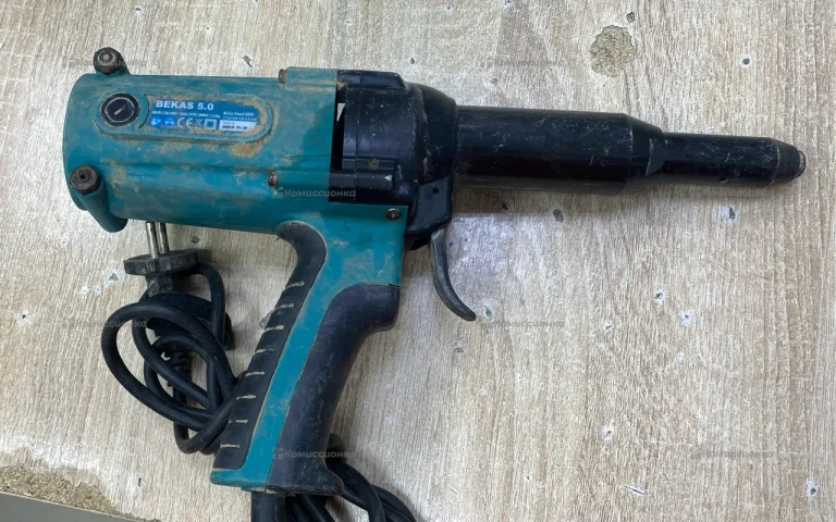 Заклепочник BEKAS 5.0