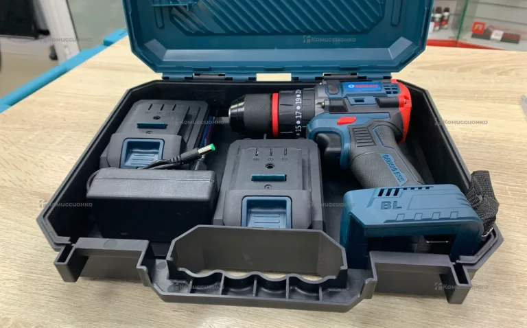 дрель-шуруповерт Bosch dcd771 реплика