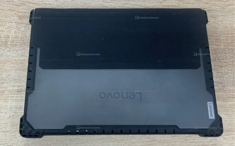 Ноутбук  Lenovo 300e