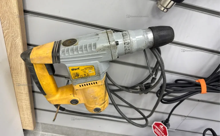 Перфоратор Wert ERH 1128HRE