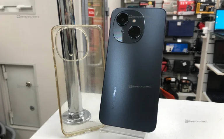 Tecno Spark Go 1 4/64 ГБ